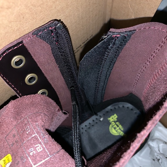 Dr marten Jason cherry size 7 NEW - Picture 5 of 5